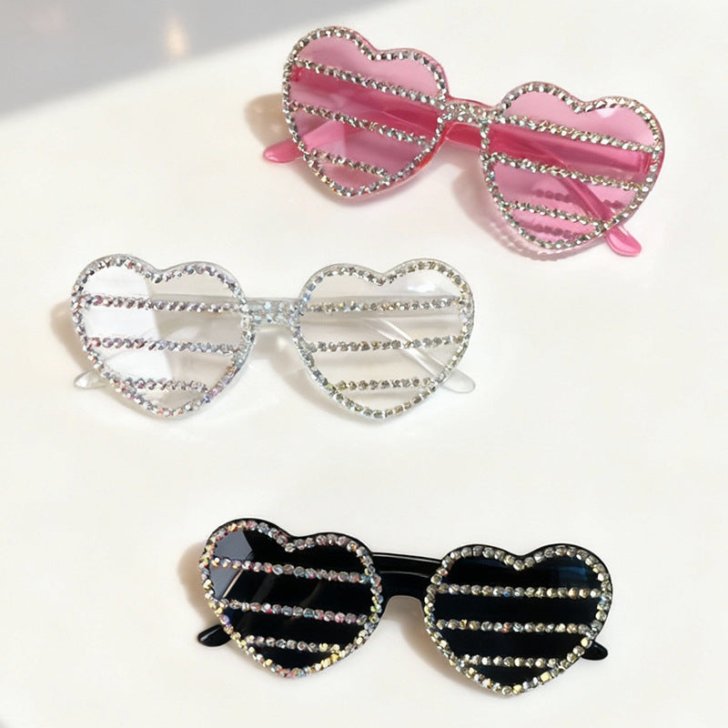 Dekorative Strass-verschönerte herzförmige Sonnenbrille Karnz 1787141270