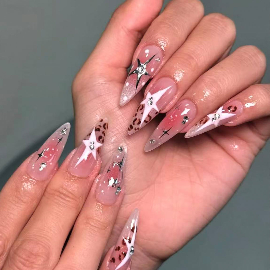 Premium Nageldesign Karnz