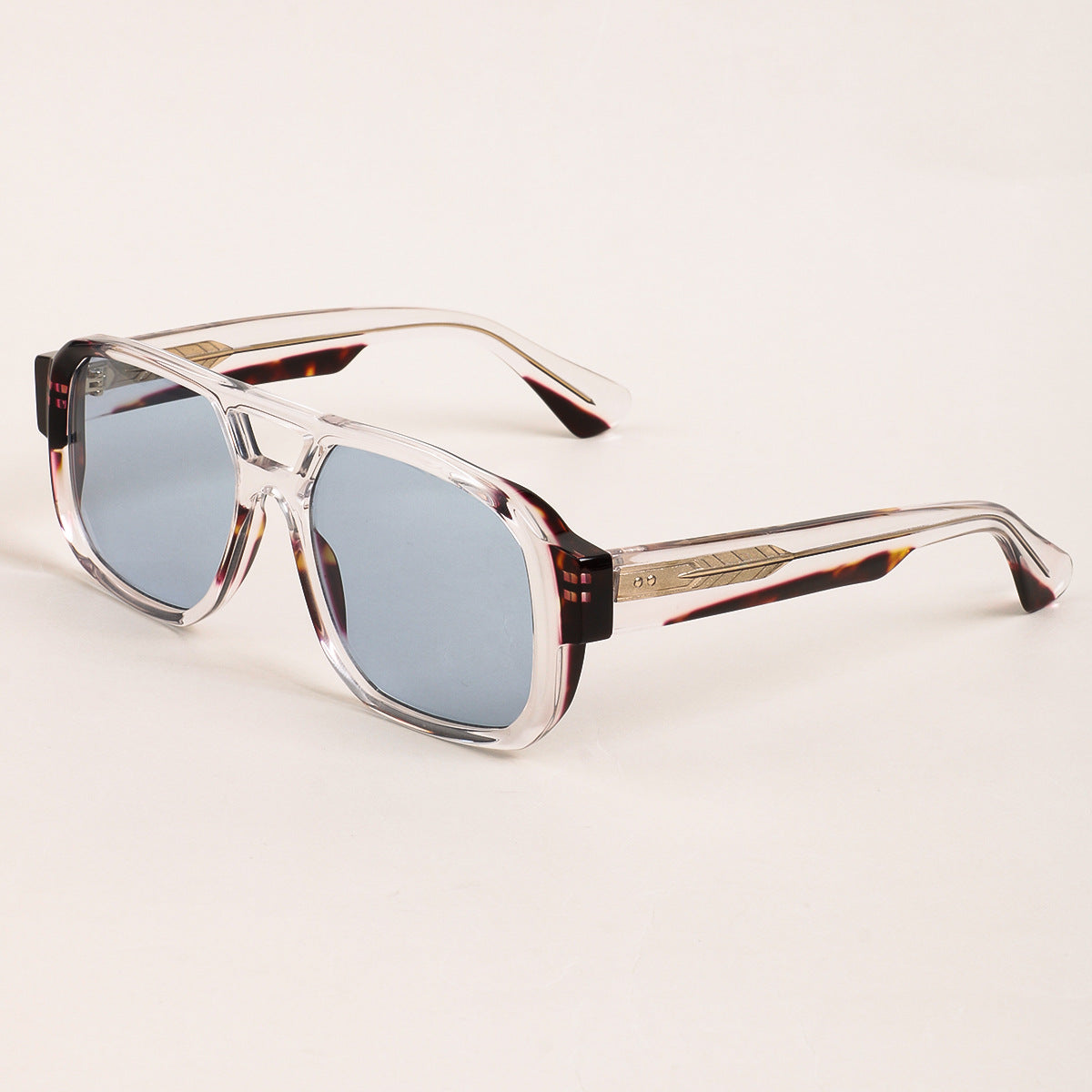 Damen Sonnenbrille im modernen Oversize-Stil mit klarem Rahmen und robusten Gläsern Karnz