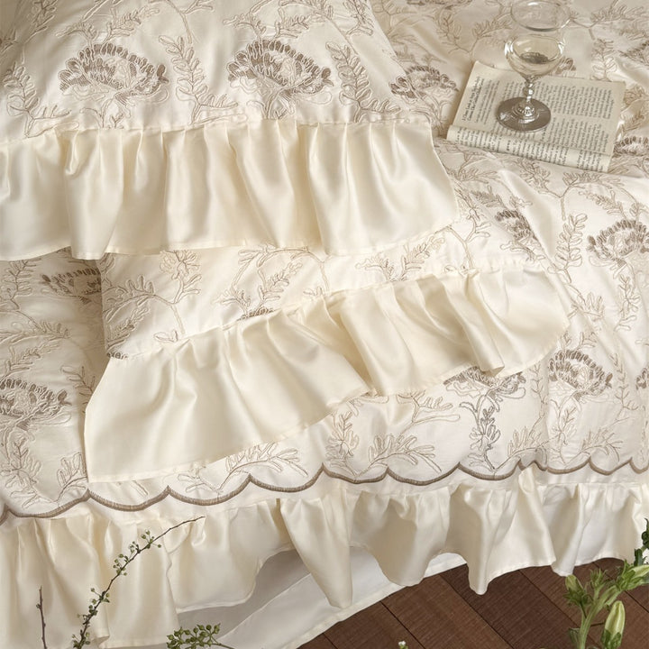 Luxus Gestickte Florale Baumwollsatin Bettbezug Set mit Wellensaum & Wendbarem Satin Rücken