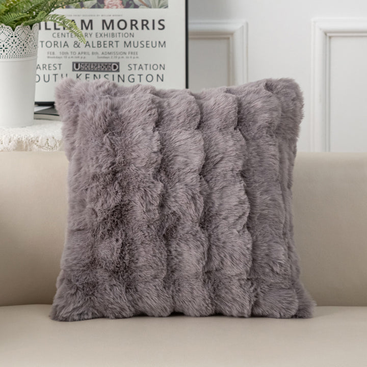 Luxuriöses Faux Fur Dekokissen
