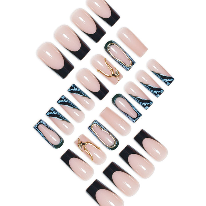 Künstlerisches Statement Press-On Nail Enhancements Karnz