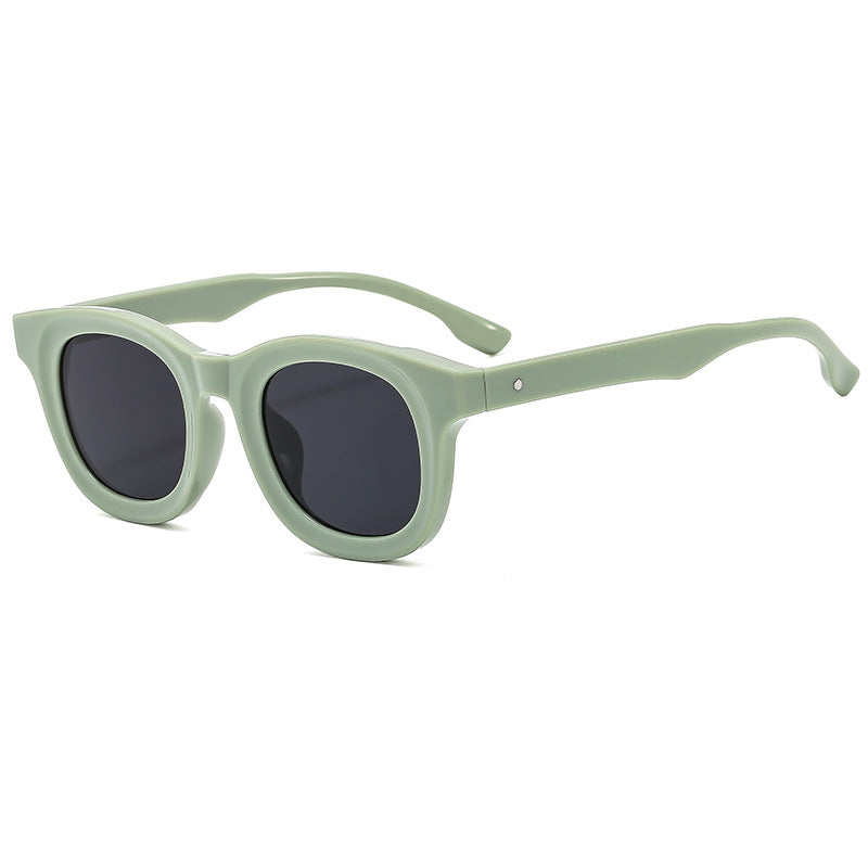 Damen Runde Sonnenbrille mit stylishen, breiten Kunststoff-Rahmen Karnz