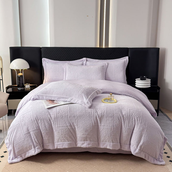 Gepatchtes Steppbett und Kissenbezug-Set