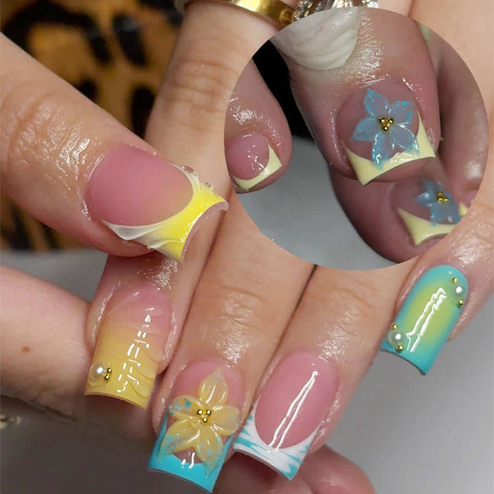 Hochwertiges florales Design Press-On Nagelset Karnz