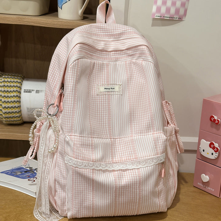 Gestreifter Freizeit-Rucksack mit dekorativer Spitze Karnz