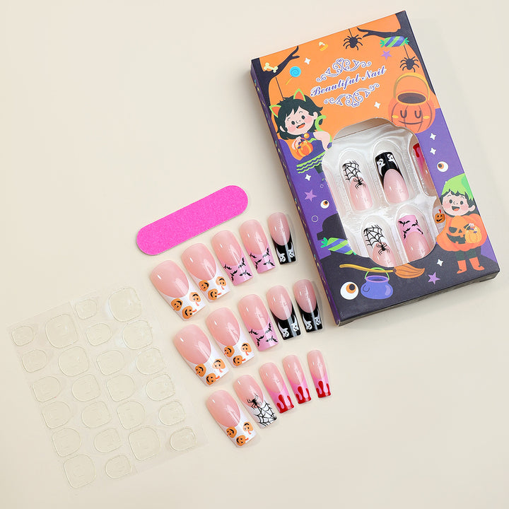 Kreatives Halloween Kunstnagelset mit gruseligen Motiven Karnz