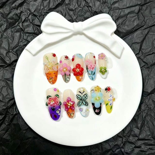 Künstlerisches Floral Press-On Nagelkunst Set  1791773861