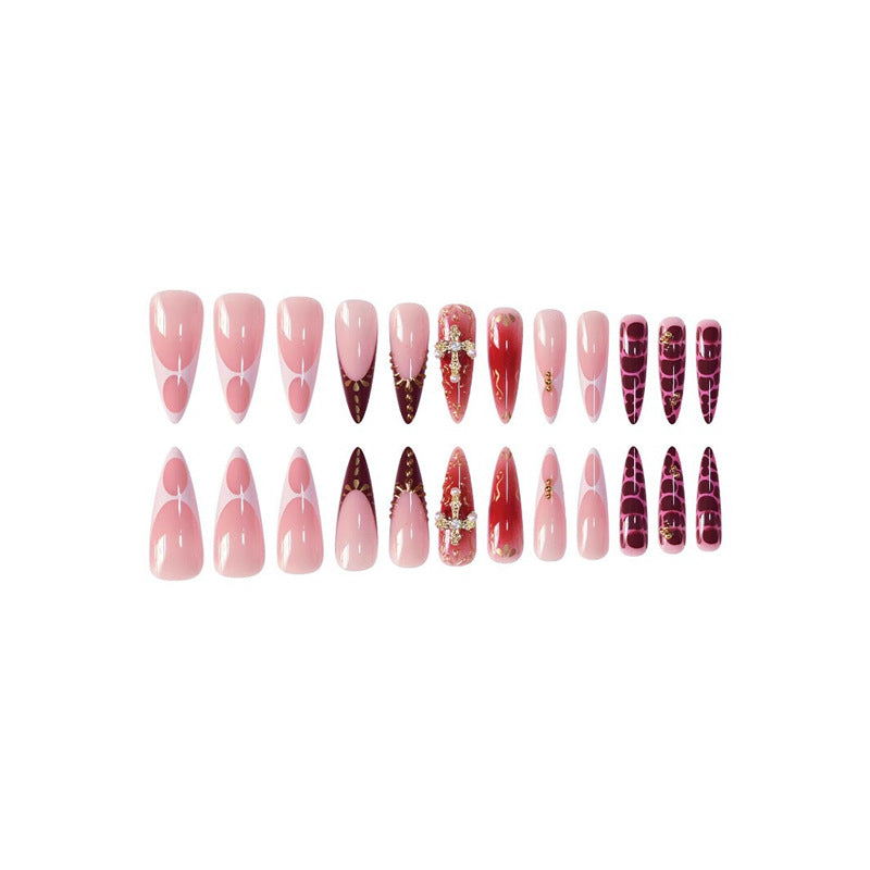 Elegantes Stiletto Press-On Nagelset Karnz