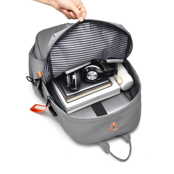 Leichtgewichtiger wasserdichter Reise-Rucksack Karnz