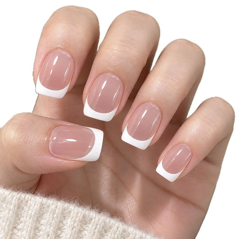 Elegantes French Tip Acrylnagel-Set Karnz