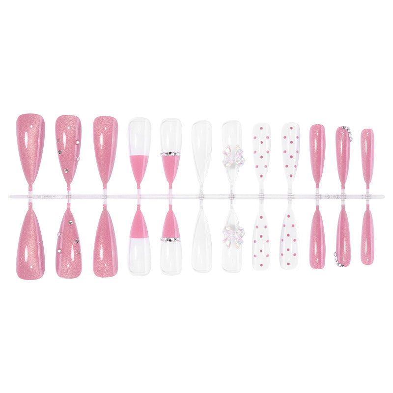 Dekoratives Press-On Nagelkunstset mit Glitzer und Strassakzenten Karnz