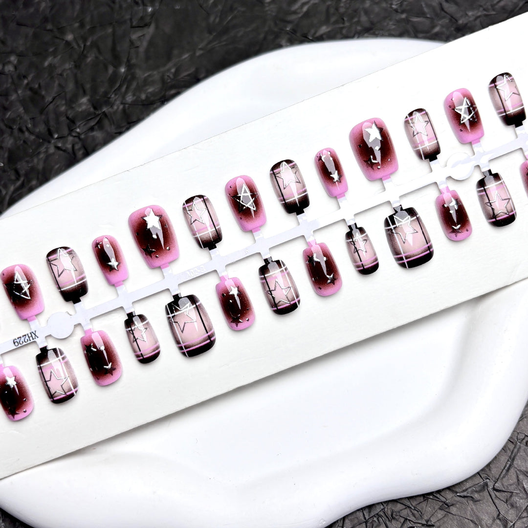Hochwertiges Künstlerisches Press-On Nagelkunst Set