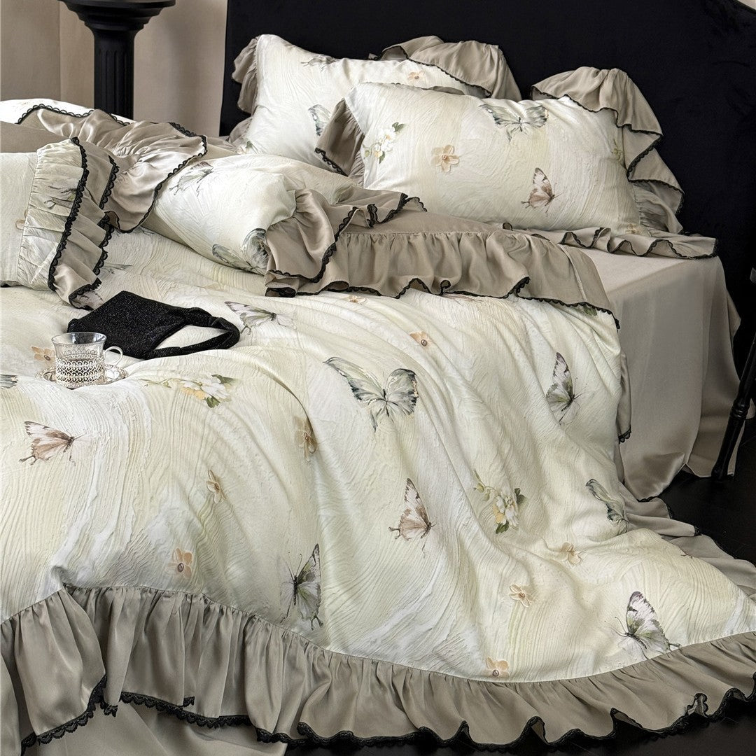 Luxuriöser Rüschenschmetterlings-bestickter Satin-Bettbezug Set