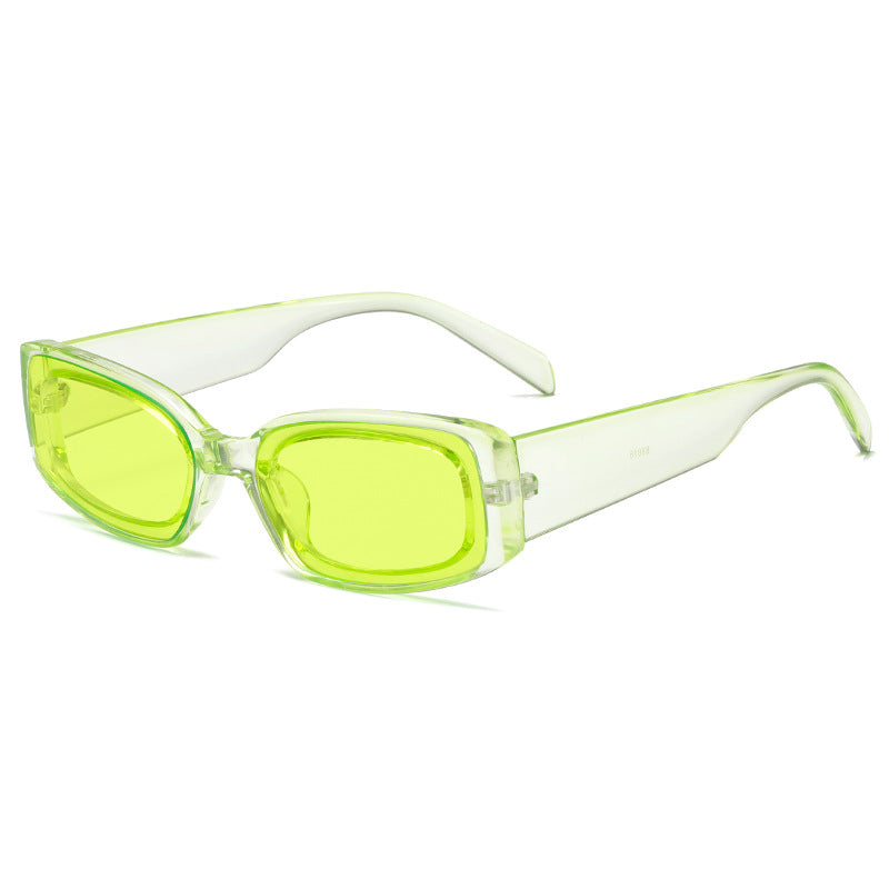 Damen stilvolle Sonnenbrille mit quadratischen Gläsern und transparentem Rahmen Karnz