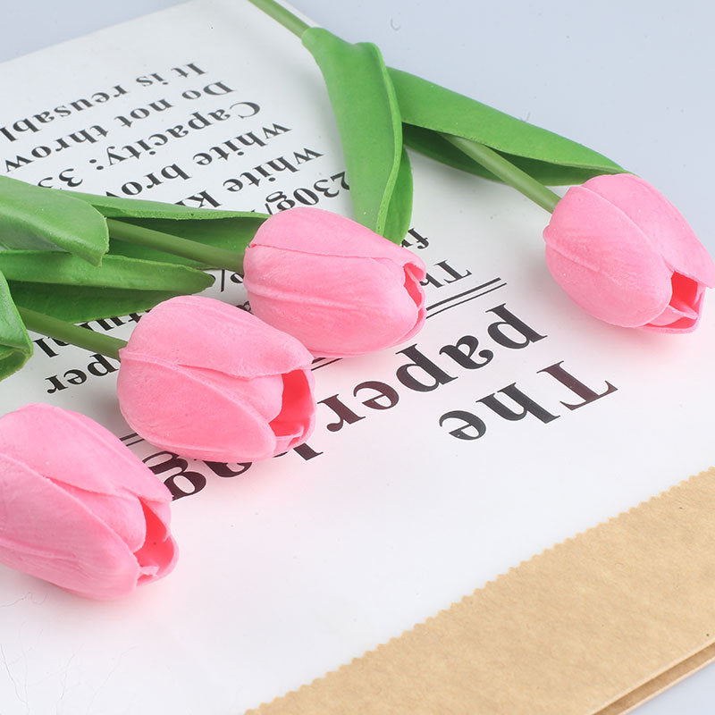 Realistische Tulpen Blumenarrangement