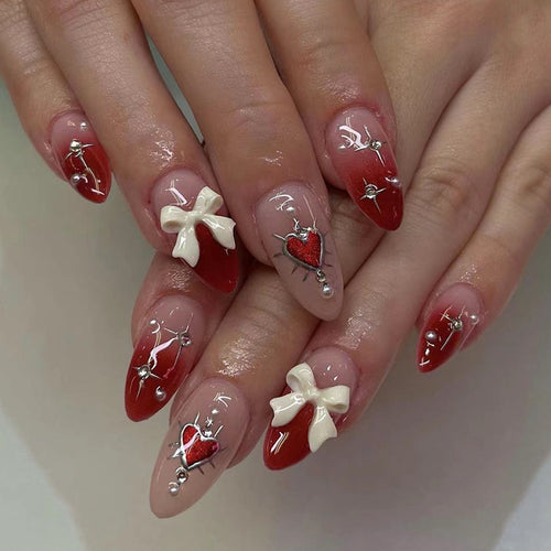 Künstlerische herzthemen Nagelkunstverlängerungen Karnz