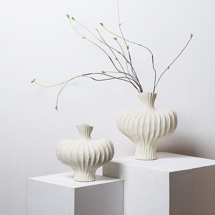Stilvolle Keramikkunst Vase Karnz