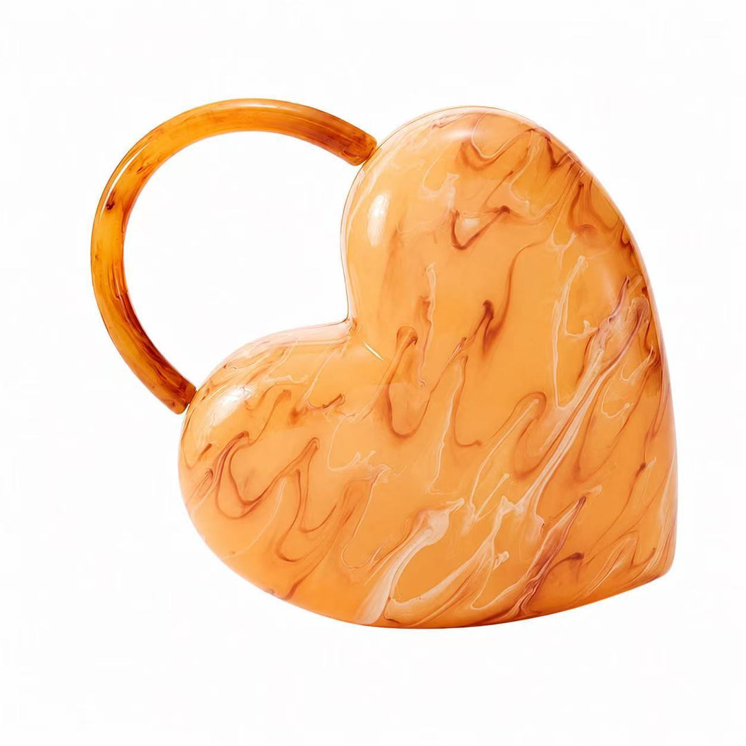Herzförmige Handtasche
