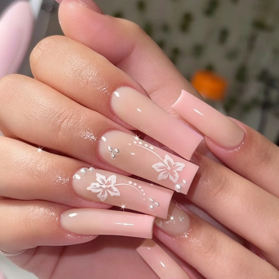 Florales Acryl-Nagelkunst-Set Karnz