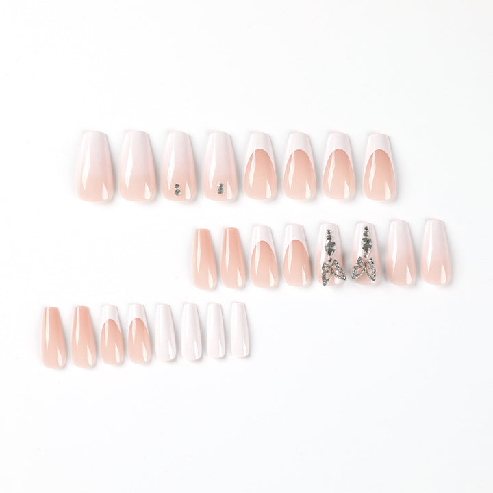 Künstlerisches, langanhaltendes Press-On-Nagelkunst-Set mit Schmetterlingsakzenten