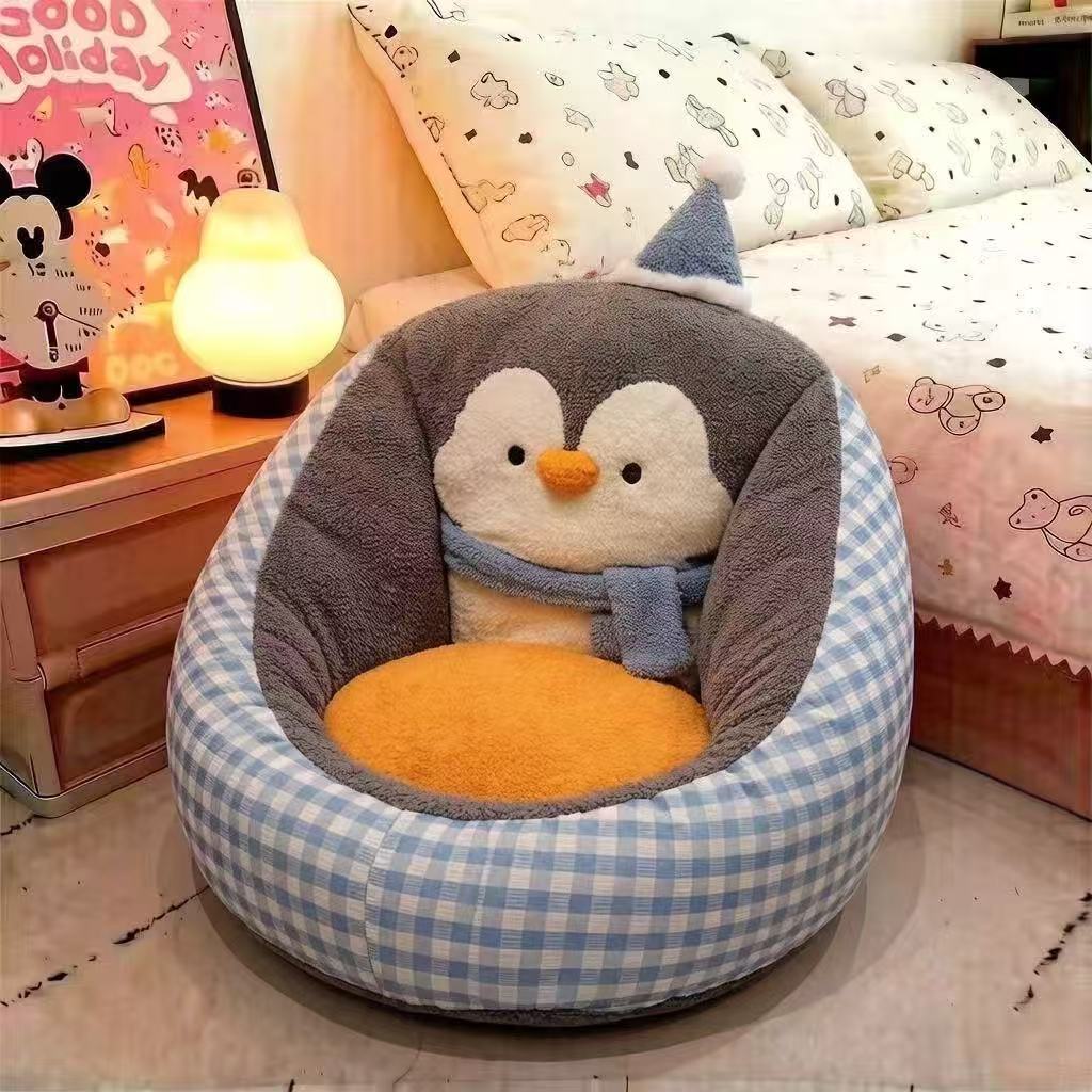 Gemütliches Haustierbett mit Plüsch-Pinguin-Rückenstütze und ergonomischem Kuschelkissen