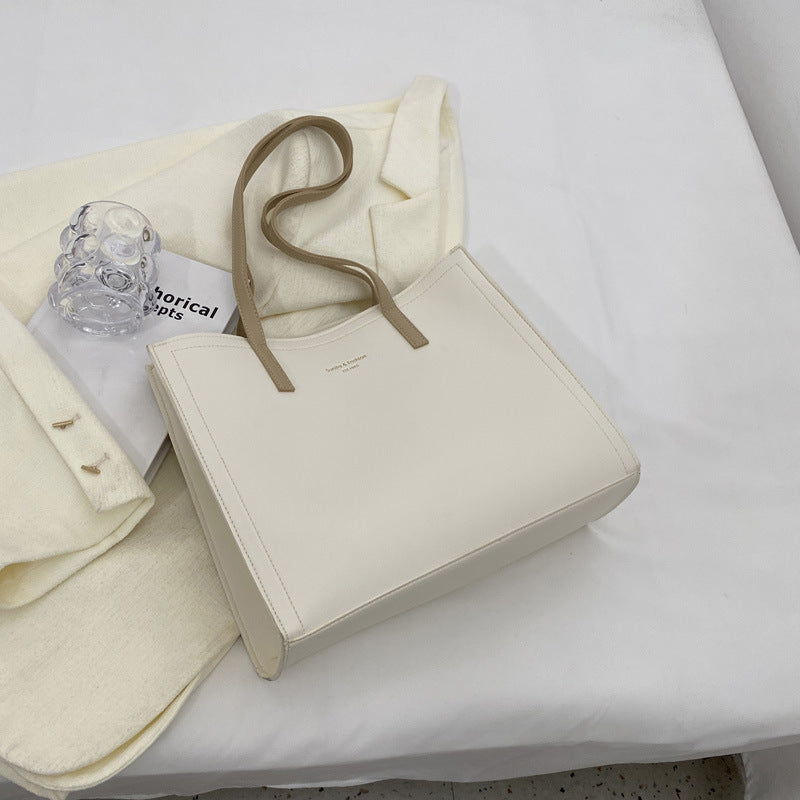 Minimalistische Leder Tragetasche Karnz