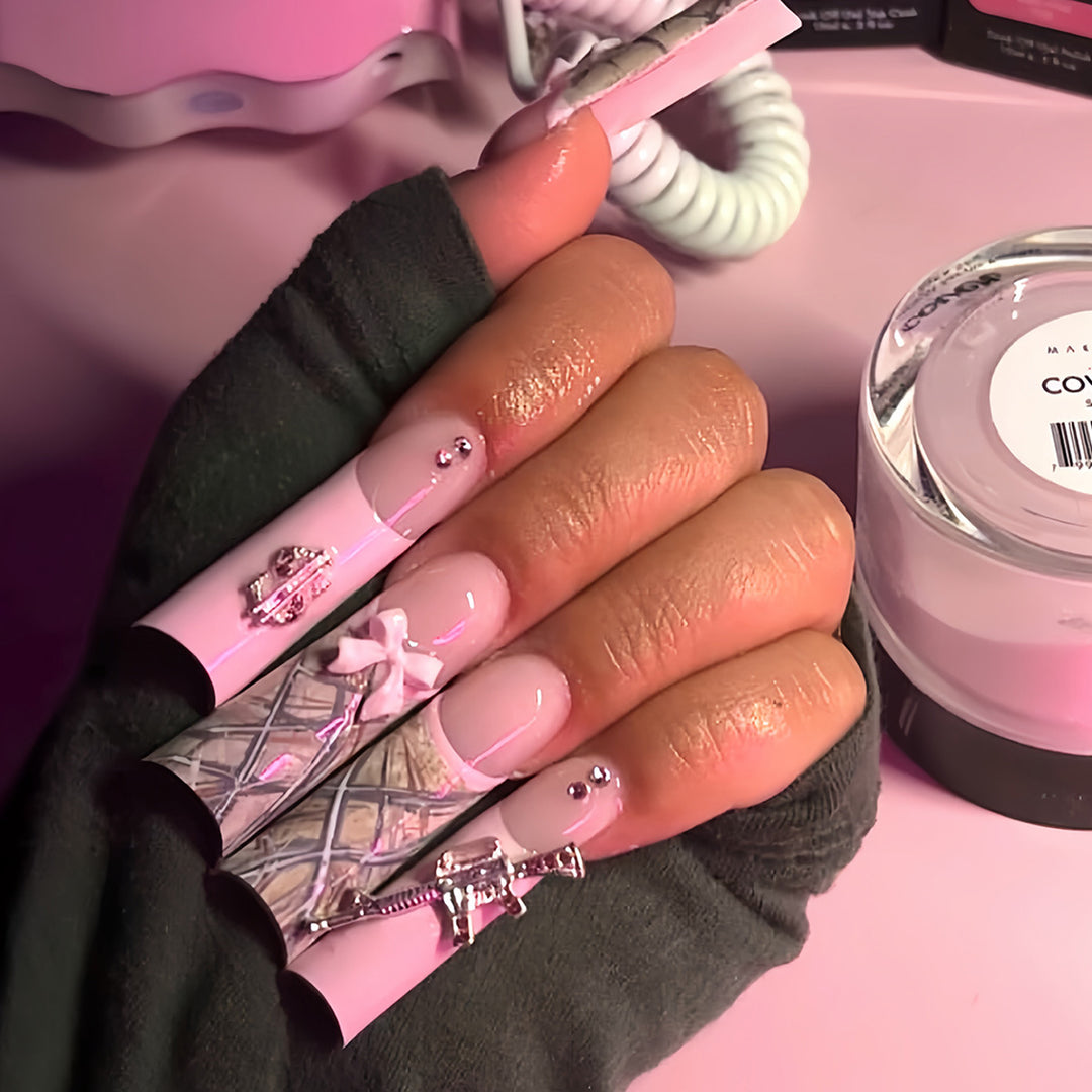 Glamorous 3D Dekorative Nagelkunst Erweiterungen Karnz