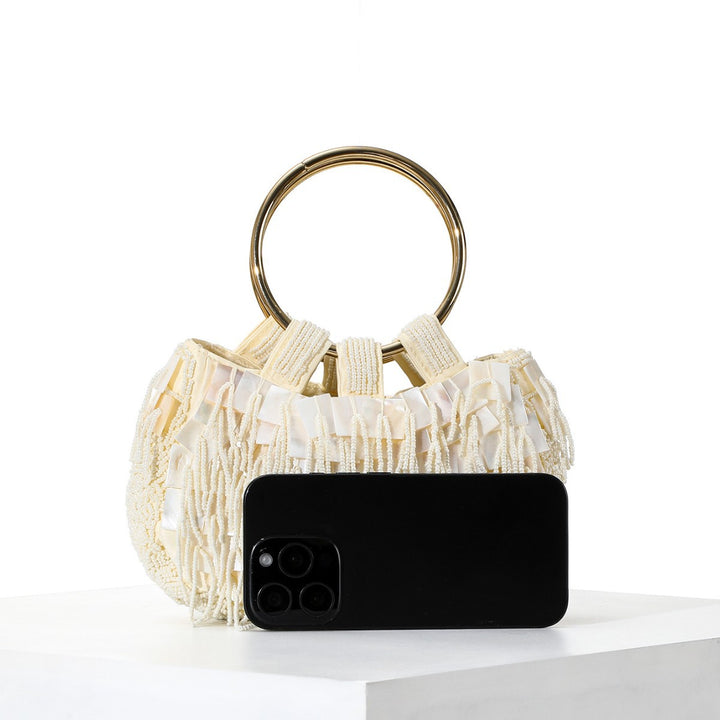 Texturierte Perlenhandtasche