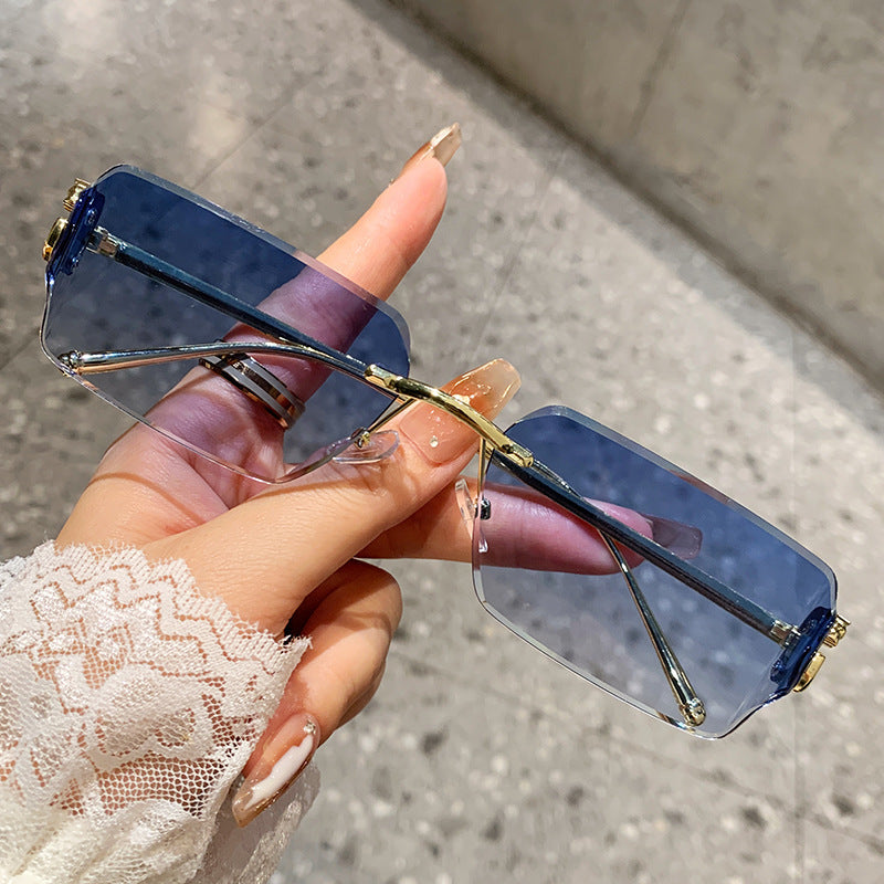 Damen oversized Sonnenbrille mit hochwertigem Metallrahmen und polarisierten Gläsern Karnz
