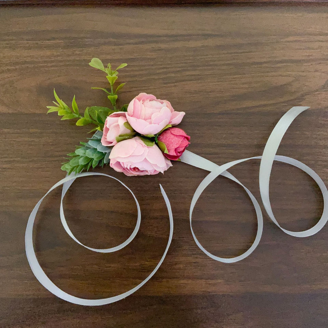 Elegante florale Haarschleife
