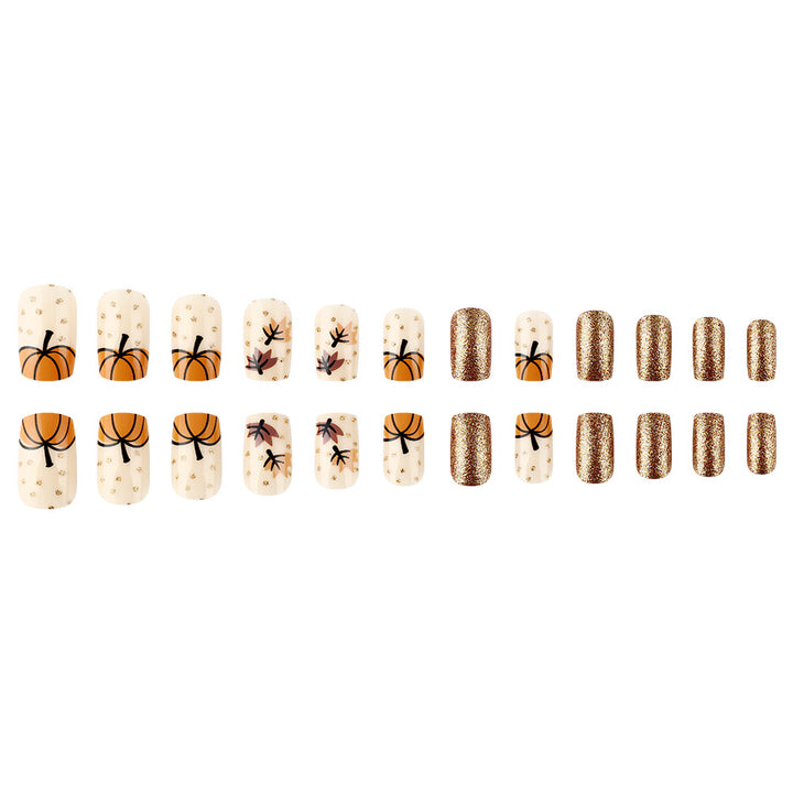 Herbst-inspirierte dekorative Nagelkunst Karnz