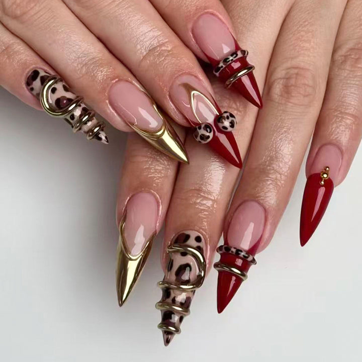 Dekorative Nagelkunst
