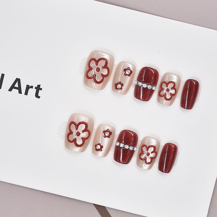 Florale dekorative Press-On Nagelset Karnz
