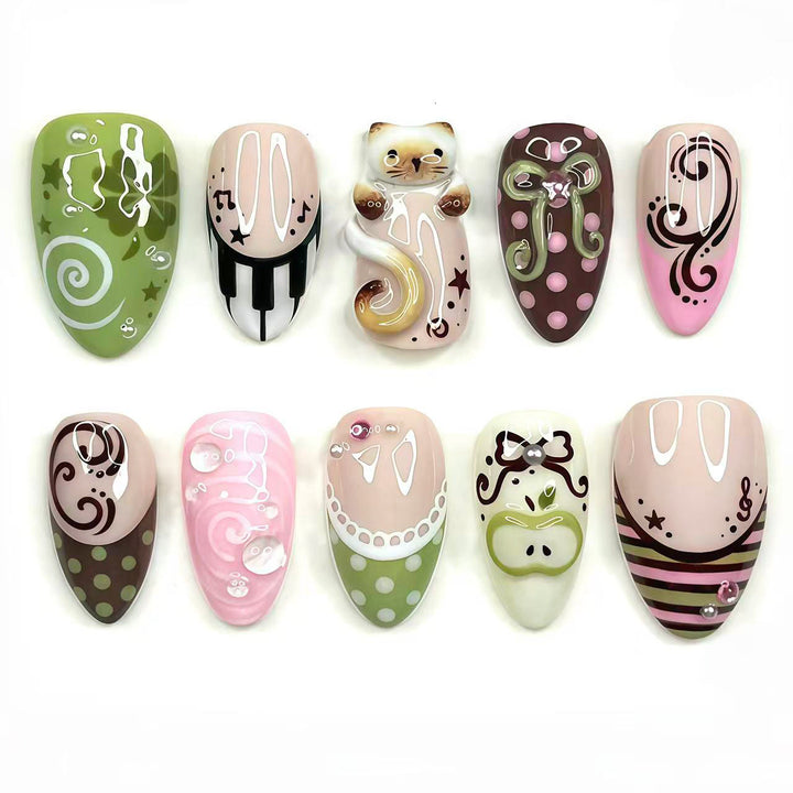 Themenbezogenes Künstlerisches Press-On Nageldesign-Set
