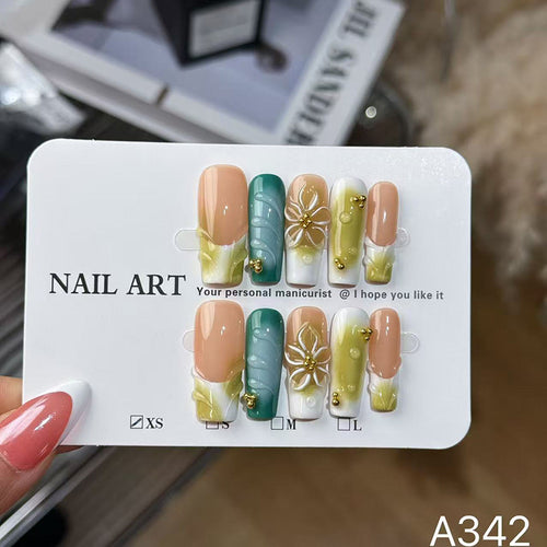 Floral Akzent Press-On Nagelkunst Set