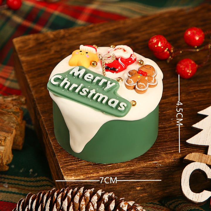 Weihnachtliche dekorative Schmuckbox mit festlichem skulptiertem Deckel
