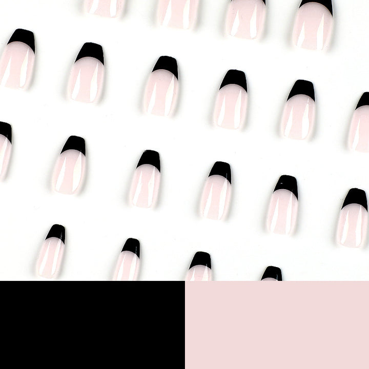 Künstliche Nagelspitzen mit Hochglanz-Schwarz Karnz