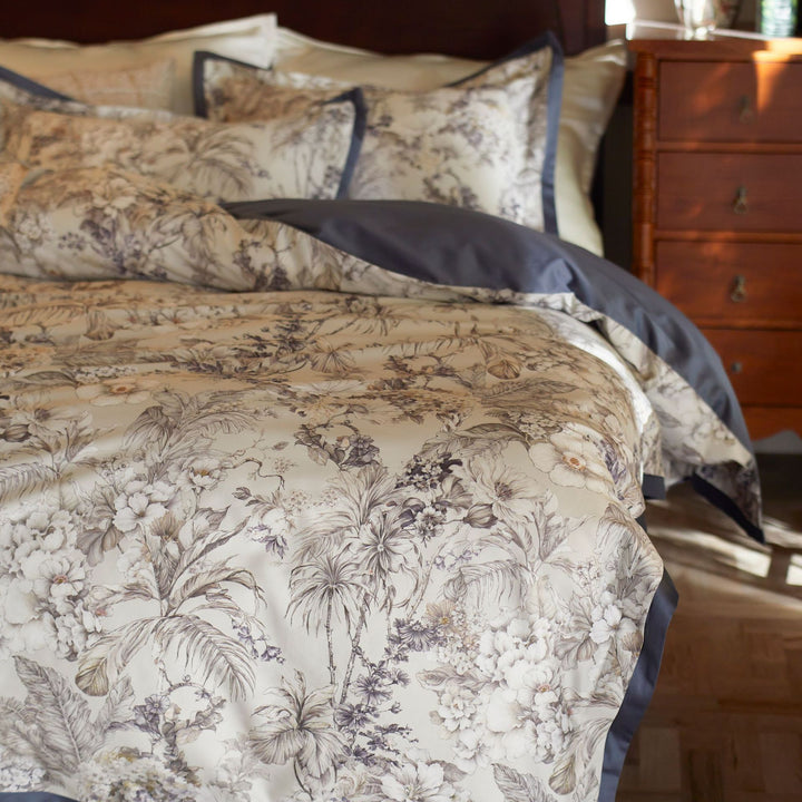 Elegantes Satin-Bettbezug-Set mit Paisley- und Blumen-Dekor sowie verdecktem Reißverschluss
