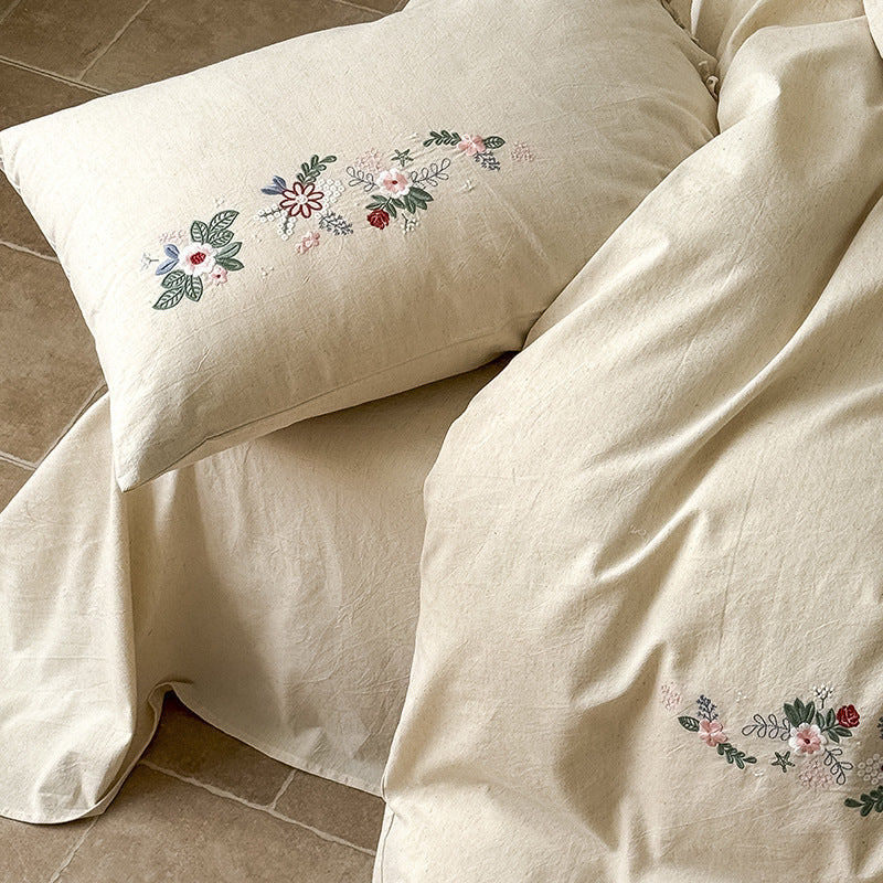Bestickte Leinenmischung Bettwäsche Set mit gebundenem Saum und floralem Rand