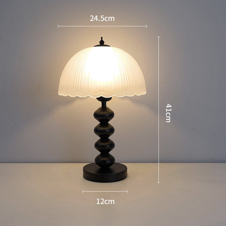 Elegante Glas-Schirm Tischlampe