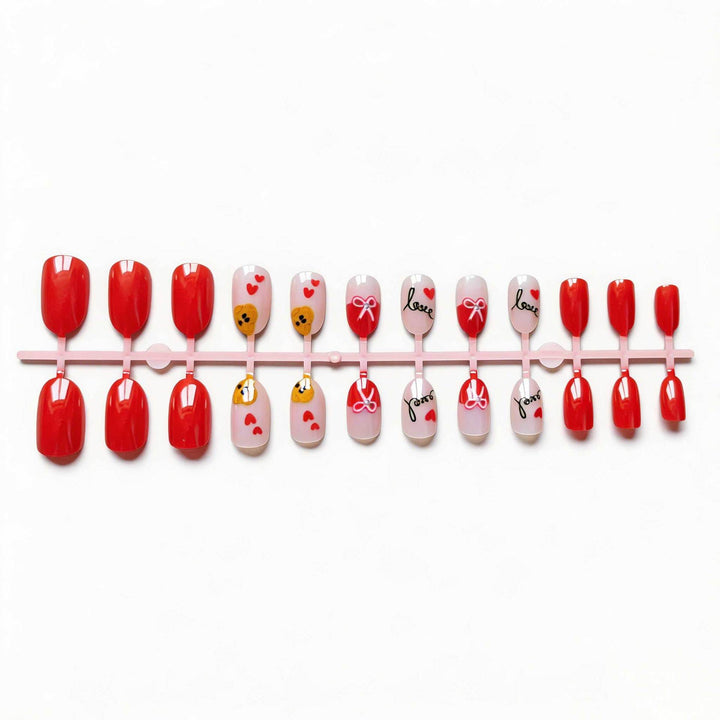 Romantisches Künstlerisches Nageldesign