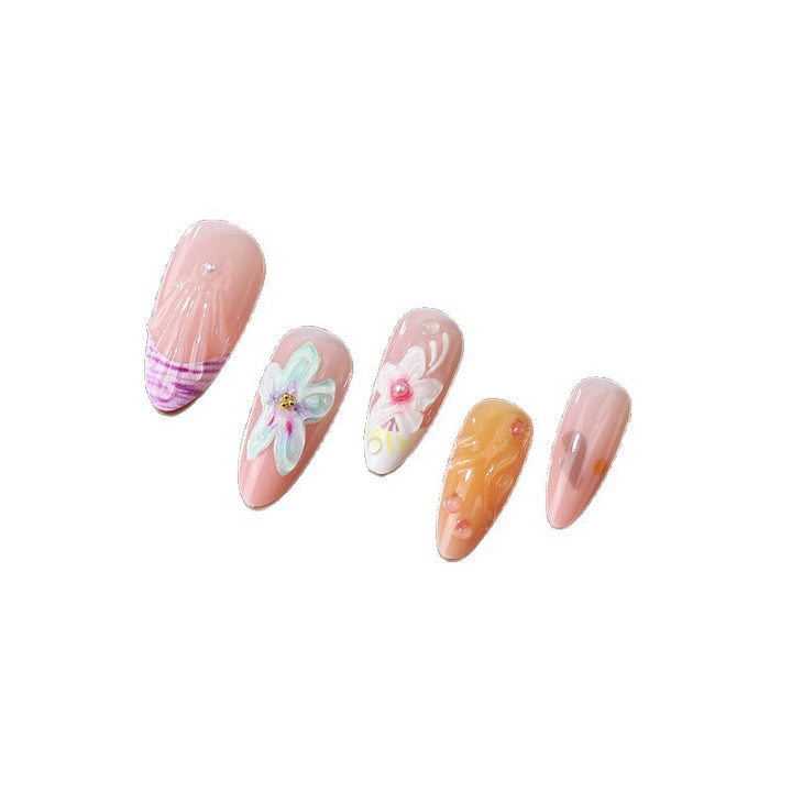 Künstlerisches Florales Press-On Nagelset Karnz