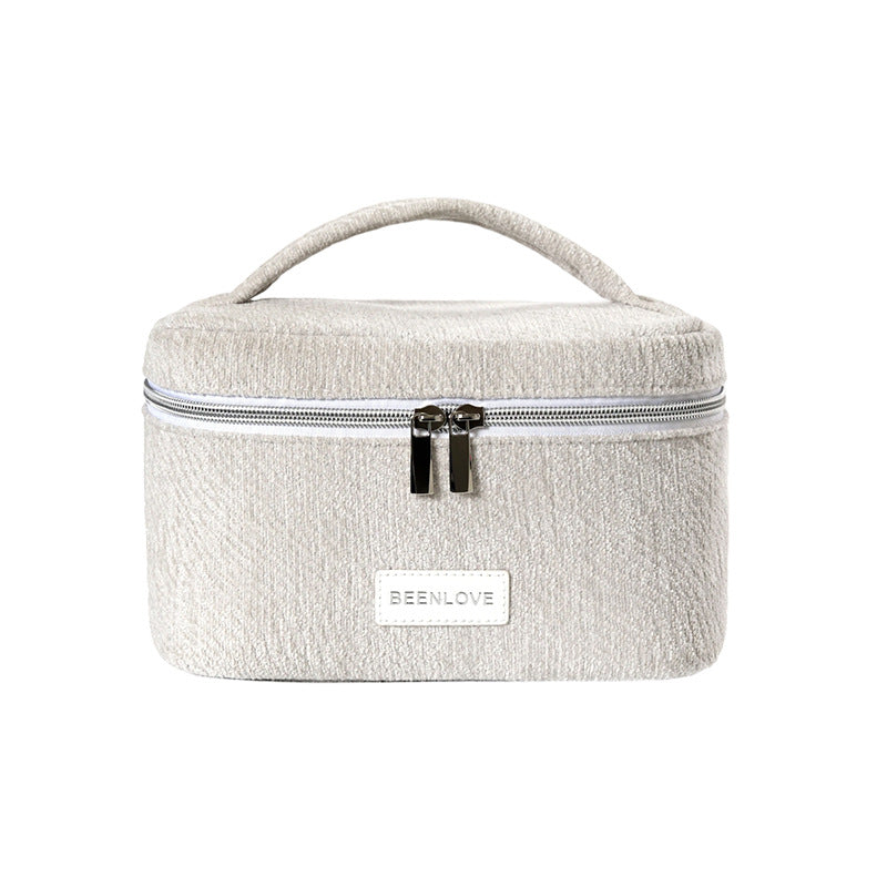 Stilvolles Makeup-Etui Karnz