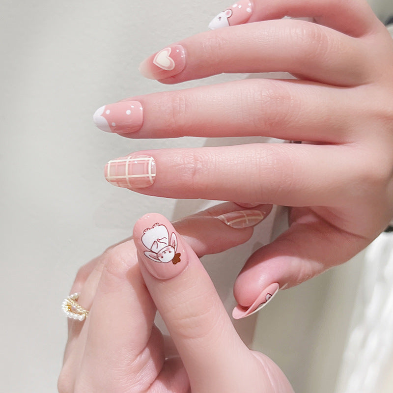 Kreative Nagelkunst mit niedlichen Motiven Karnz