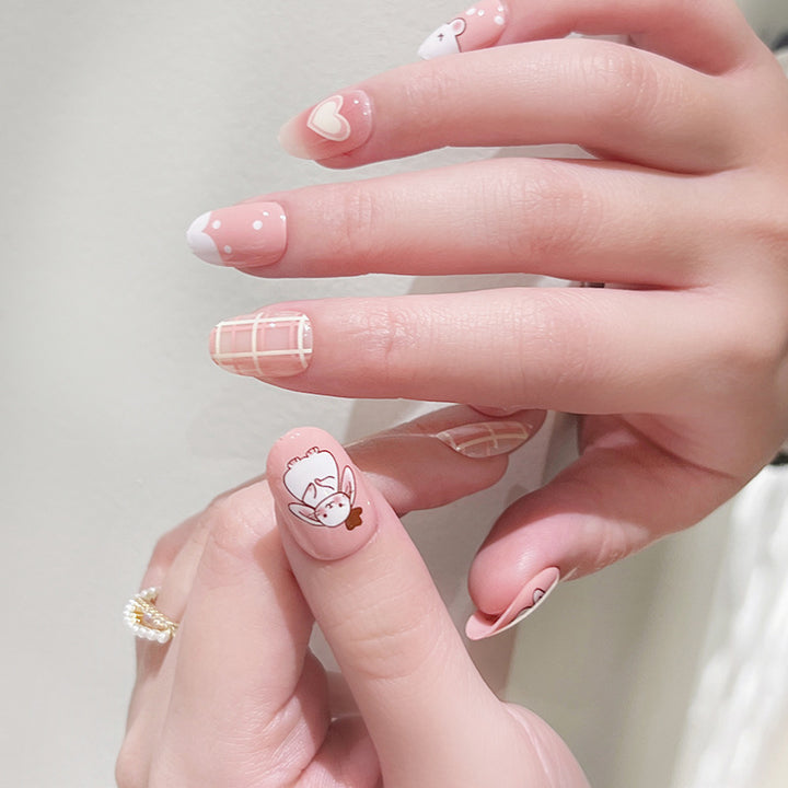 Kreative Nagelkunst mit niedlichen Motiven Karnz
