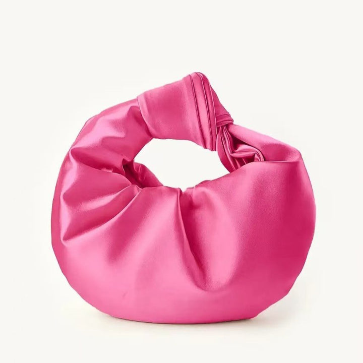 Skulpturale Satin-Handtasche