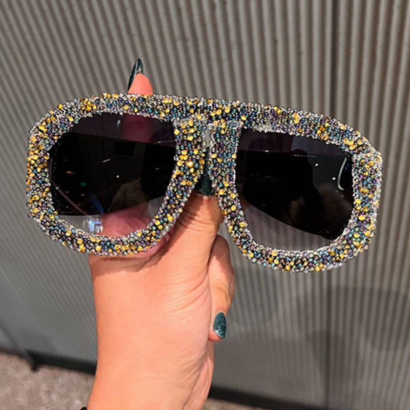 Damen Sonnenbrille mit funkelndem Kristallrahmen Karnz 1780939119