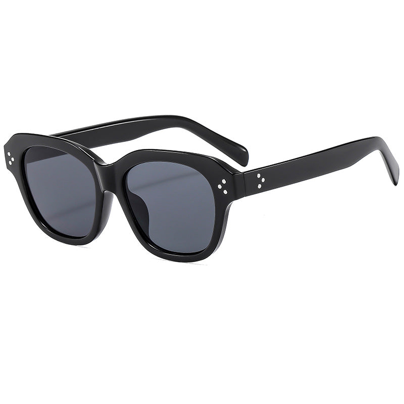 Damen Sonnenbrille im eleganten Retro-Stil mit hochschützendem UV-Filter Karnz