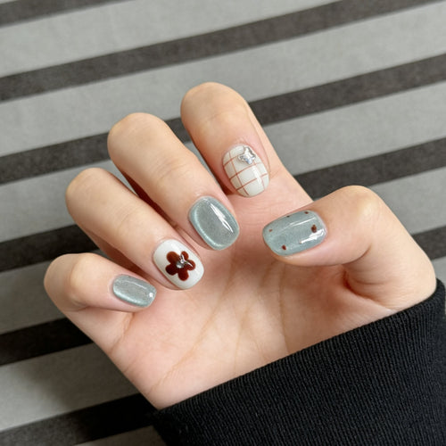 Künstlerisches Press-On Nail Art Set  1791773135